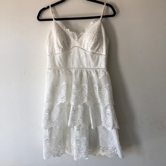 white lace dress - Picture 1 of 2